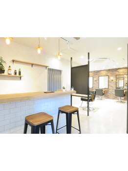 【ハイスキルStylist在籍/お子さま同伴可】コロナ対策徹底◎ゆったり寛げる空間で日ごろの疲れも癒される…