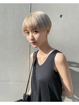 チカシツ(Chikashitsu) white short