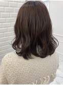 ラベンダーブラウンで艶っぽく<原田>