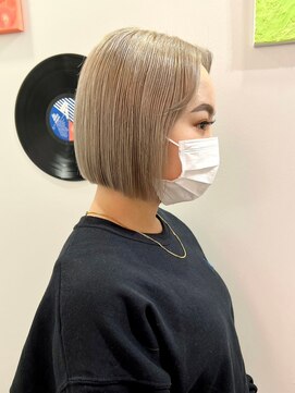 デート 下北沢(DATE) ダブルカラーブロンドベージュカラーケアブリーチハイトーン韓国