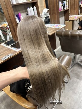 ラフ(LAFF) #ショコラアッシュ#ヘルシースタイル#ふんわりカール