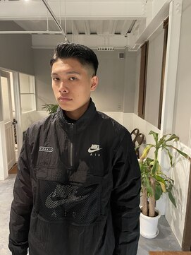 西本整髪 パートスタイル　フェード