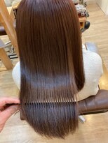 グランバイ アトリエドングリ(Grand × AtlierDonguri) お客様髪質改善データ1096(ピンクブラウン)