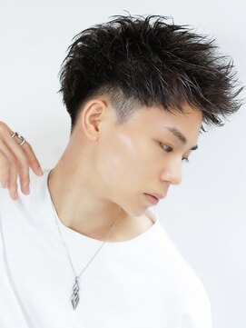 アクロス 原宿(AKROS) ツーブロックアップバング