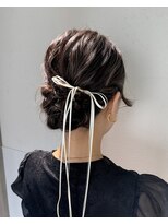 定番シニヨンヘア◎結婚式ヘア