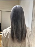 シルバーグレージュ