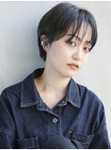天神【BIRTH】小顔マッシュショートネビージュ黒髪