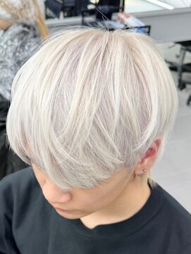 ロイス 渋谷(ROIS) ボブルフ/ネビージュ/小顔/ワンレン/スモーキーアッシュ[渋谷駅]