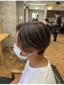 アイビーシー(I.B.C) センターパート×ハイライト