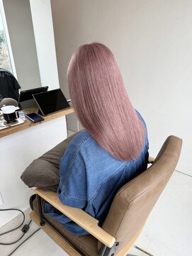 アルーナビューティデザイン ピンクベージュ