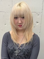 ベレーザ 渋谷(BELEZA)&nbsp;13921ブリーチ＆ダブルカラー韓国レイヤーホワイトブロンド