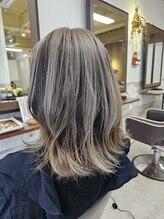 ヘアーサロンイーグル(Hair Salon Eagle) アンブレラカラー(ミルクティー)