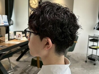ソーホーヘアーアンドボタニカル 大橋店(SOHO hair & botanical)の写真/【大橋駅前】遅くまでの営業で仕事帰りや学校帰りにも！お急ぎの方にオススメのカット￥2,600クーポンあり