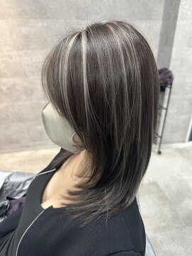 ルイス(L'wis) 他店舗カラー直し+コントラストハイライトカラー♪朝長