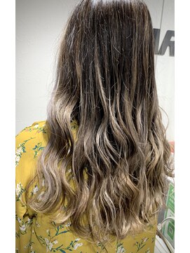 ワープ 青葉台(WARP) グレージュグラデーションカラー☆