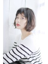 アルネ プラスエヌ(ARNE+n)&nbsp;20代30代40代　奥行き感じるショートバング【近江八幡】