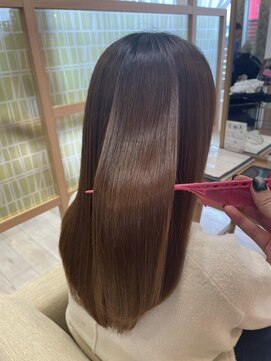 アドラーブル けやき通り店(adorable) 艶感♪ストレートロング髪質改善トリートメント