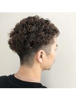 エストアール フクオカ 福岡博多店(est-r. Fukuoka)&nbsp;スラダン「宮城風」ランダムハードパーマ