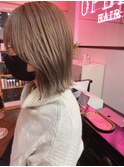 【ブリーチカラー】王道ベージュカラー　切りっぱなしボブ