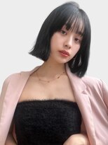 ユーフォリア 渋谷グランデ(Euphoria SHIBUYA GRANDE)&nbsp;アッシュカラー　韓国風ヘア　切りっぱなし　シースルーバング