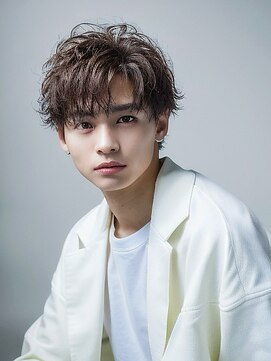 サンティエ 中央駅店(scintiller) メンズマッシュウルフカット波巻きツイストスパイラルパーマ