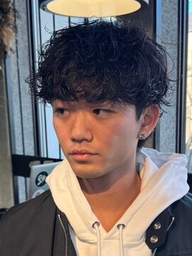 リット バイ フィフス 鹿児島中央駅店(Lit. by fifth) 波巻きパーマ波巻きスパイラルパーマツイストスパイラルパーマ