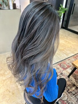 メリー オオサカ(Merly Osaka) バレイヤージュ