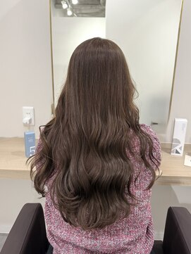 アトレ 梅田店(attrait) ブラウンベージュ