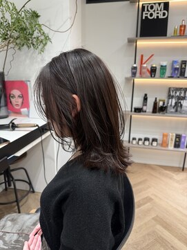 リノ ヘアー デザイン 河原町三条(Lino Hair Design) 【小顔レイヤー】鎖骨ラインのぷつっと外ハネ×顔まわりカット