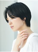 表参道白髪ぼかしハイライトくびれショートボブグレーベージュ