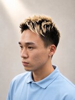 エクラート メン 仙台(ECLART men.)&nbsp;ハイライトが映えるウェーブパーマ｜立体感のある大人のマッシュ