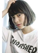 ループス(Roops)&nbsp;「Roops」平川 勇気 パツっとした切りっぱなしボブ
