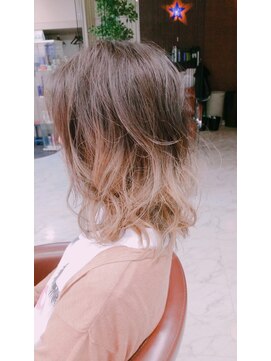 トモズヘアデザイン(Tomo's Hair Design) 【tomos】グラデーションカラー　担当naoya@
