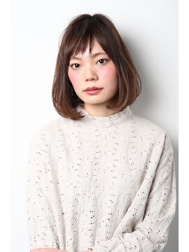 フィン(FiN by allure) 浦前ツバサ/大人かわいい無造作カールふわミディ