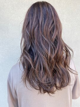 メイヘア(May Hair) ホワイトアッシュの外国人風ロング