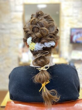 サロン ド ラクサージュ(salon de Luxage) リボンアレンジ