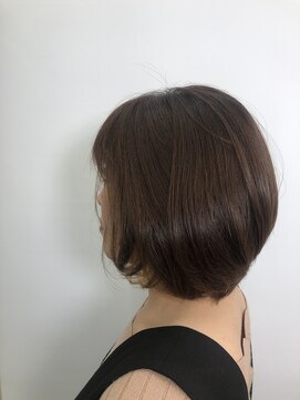 ヘアーワークス バレル(HAIR WORKS Barrel) ひし形ボブ