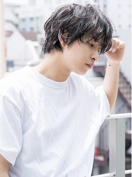 アリエッタ アザブ(ARIETTA AZABU) ニュアンスパーマ マッシュレイヤー　黒髪　波巻パーマ　メンズ