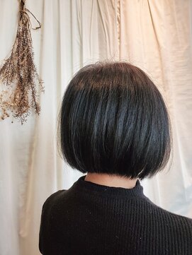 アトリア ヴィラ 横浜(Atria Villa) 大人前下がりボブ