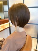 ショートボブ