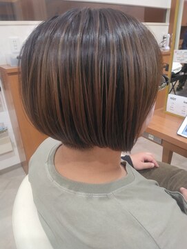 アメイジングヘアー 中沢店(AMAZING HAIR) ハイライトショートボブ/ミニボブ/丸みボブ/.丸みシルエット