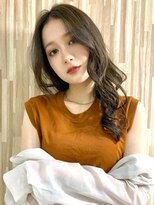 ブゾン(buZon)&nbsp;【buZonブゾン】ウェーブミディ×アッシュベージュ