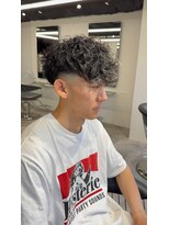 ステラ(STELLA)&nbsp;スペインカール/メンズ/メンズサロン/眉カット/ツイスパ