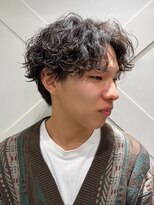 ハウス(HAUS.) 【波巻きツイストスパイラル】刈り上げセンターパート/横浜