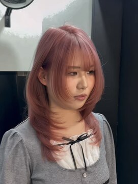 エル オオサカ 心斎橋店(L. OSAKA) ピンクカラー/レイヤーカット