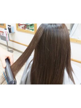 【北大路スグ】“ほぼダメージ０”の髪に優しい薬剤使用★生え際まで自然な酸性縮毛矯正！！