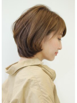 ラグエル(RAGUEL) ひし形かわいいショートボブ