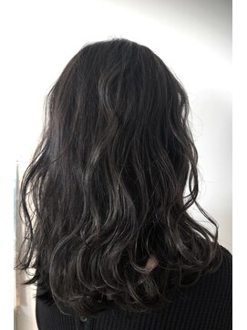 アフィナー 上大岡(Afinar) 黒染めないブラックアッシュ