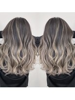 ジゼル(gisele)&nbsp;（小山）バレイヤージュ