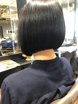 ノンダメージサロン ステラバイボヌール(Stella by Bonheur) 【stylist大山】ボブ☆ブルーブラック